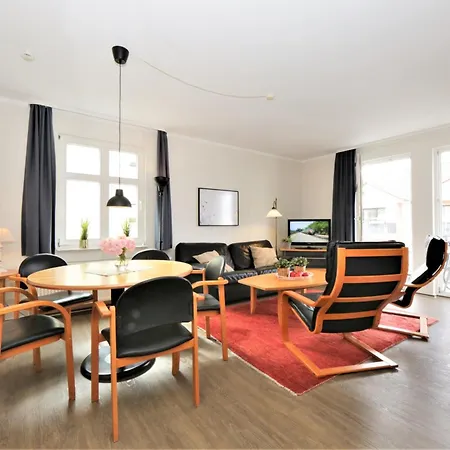 Brise Haus Miramar App 22 *